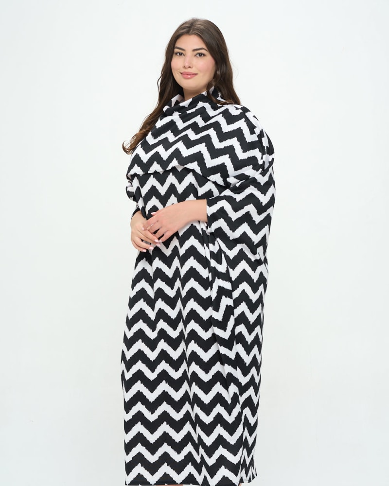 Front of a model wearing a size 1X Madeline Kaftan Midi Dress in Black/White by L I V D. | dia_product_style_image_id:241275